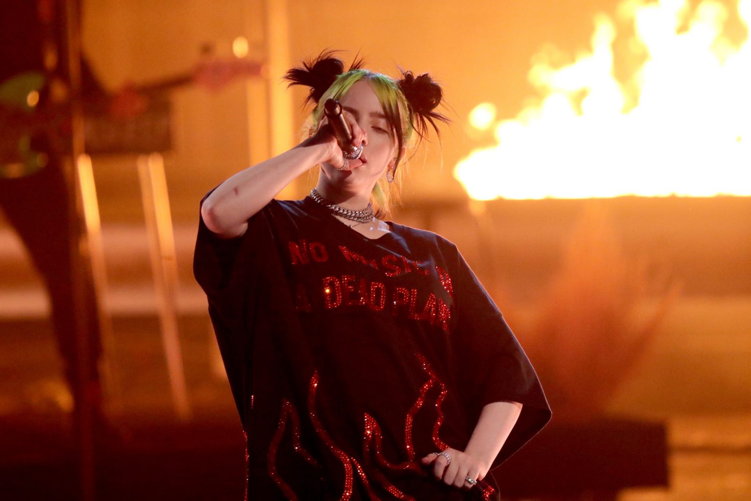 Фото billie eilish в купальнике