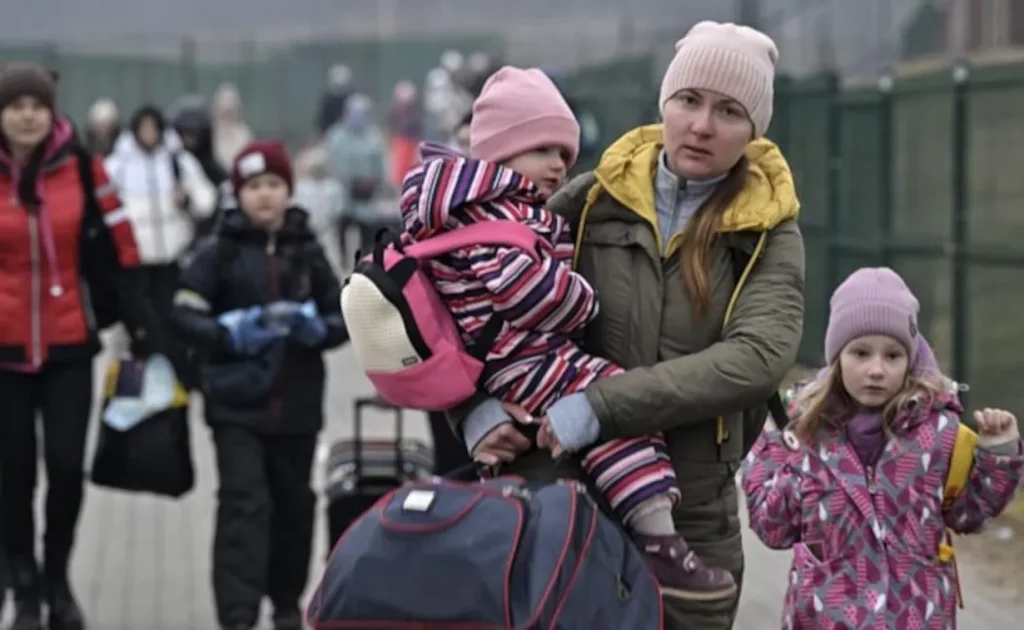 This image has an empty alt attribute; its file name is 09c0734o_ukraine-refugees-afp-650_625x300_08_March_22-1024x630.webp