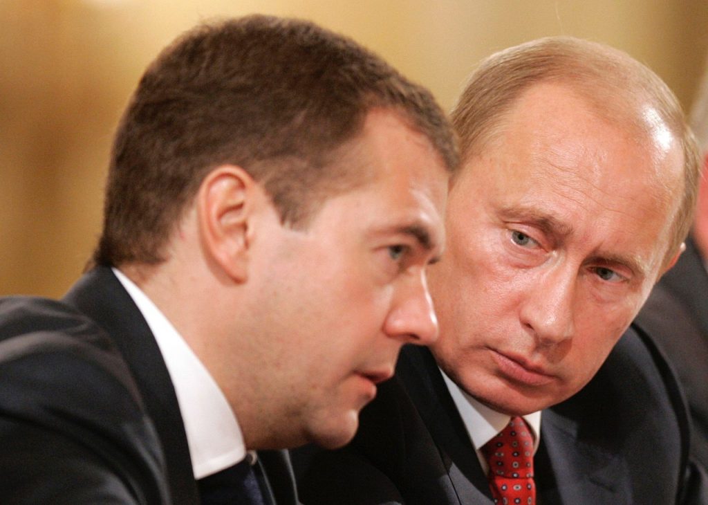 This image has an empty alt attribute; its file name is 1280px-Dmitry_Medvedev_and_Vladimir_Putin-1-1024x730.jpg